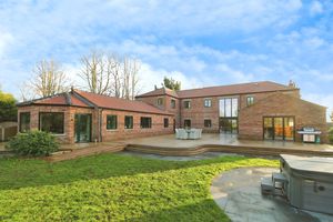 Photo 5- click for photo gallery